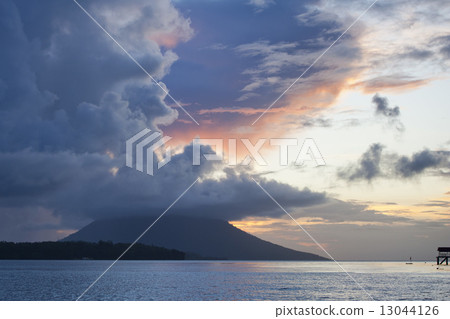 Volcano behind indonesian fishermen village tropical paradise Volcano behind indonesian fishermen village tropical paradise 13044126