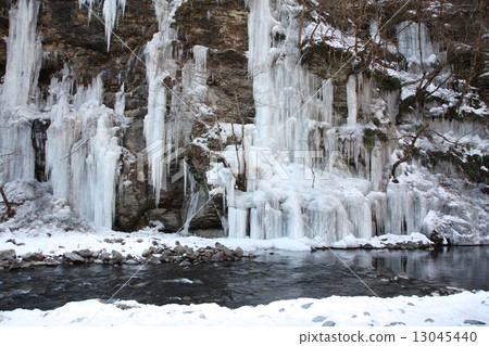 三十錘的冰柱（Mikazuki no Oclasa） 13045440