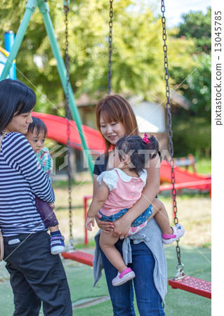 公園亮相 公園亮相 13045785