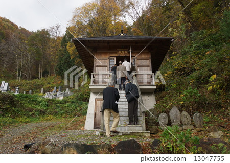 Shinano thirty three Kannon spirit places Myokoji Takashi-ji Temple (No. 10 Ticket Office) and the rest 13047755
