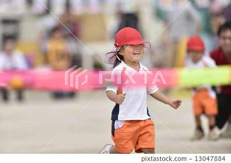 Sports day Sports day 13047884