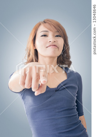 woman point at you 13048646