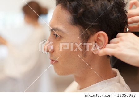 beauty salon, haircut, hairdressing salon 13050958