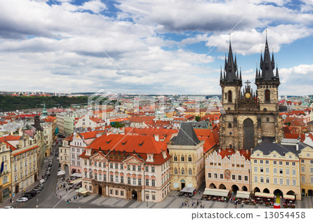 Tyn cathedral at market square 13054458