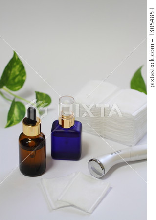 Serum and iontophoresis Serum and iontophoresis 13054851