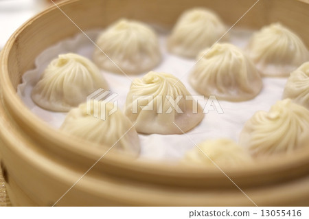 Xiaolongbao 13055416