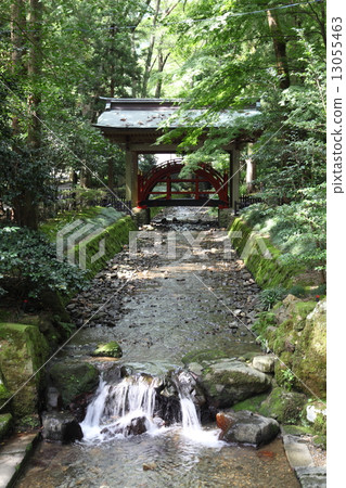 彌彥神社 13055463