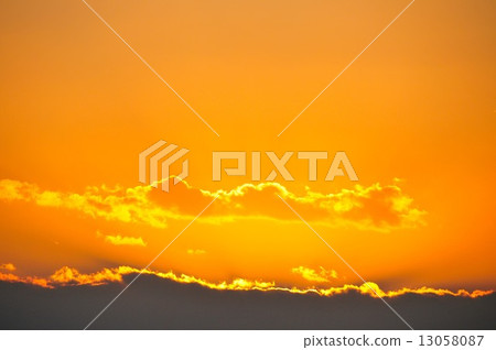 A sunset 13058087