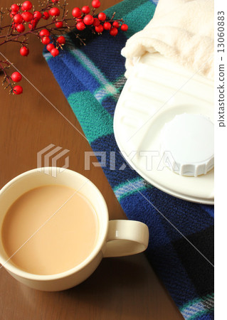 奶茶和熱水壺 13060883