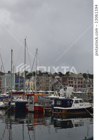 Plymouth Plymouth 13061394