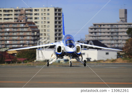 Blue Impulse  13062261
