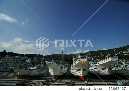 Inatori fishing port 13062467