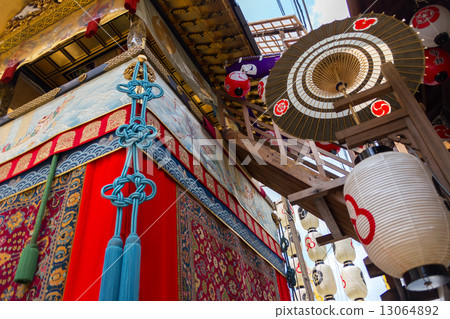 祗園節 - 離開辦公桌 13064892