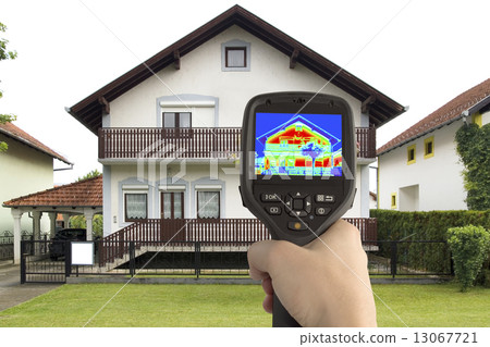Thermal Image of the House Thermal Image of the House 13067721