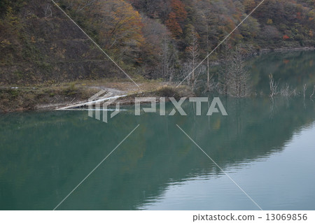 德山大壩 13069856