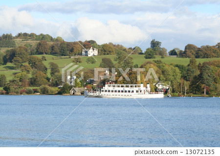 Pleasure boat going to Lake Windermere Lake Windermere in the UK 13072135