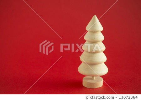 Christmas tree  13072364