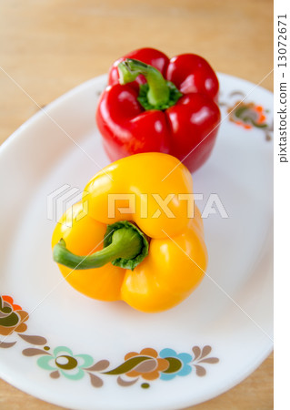 Colorful green peppers Western bell pepper 13072671