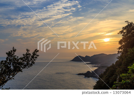 Ashigarin Peninsula at sunset Ashigarin Peninsula at sunset 13073064