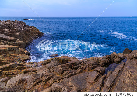 Ashigurin半島海岸 13073603