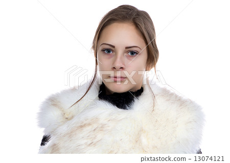 Photo of the young woman in fur 13074121