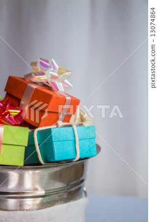 gift box in tank. gift box in tank. 13074864