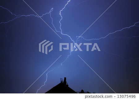 Lightning strikes down 13075496