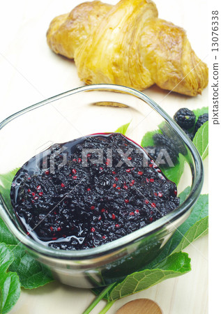 Mulberry jelly Mulberry jelly 13076338