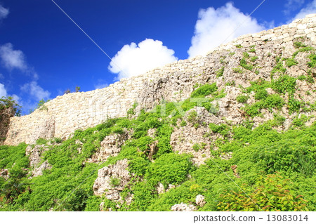August Okinawa Tamaki Castle Ruins · Ishigaki August Okinawa Tamaki Castle Ruins · Ishigaki 13083014