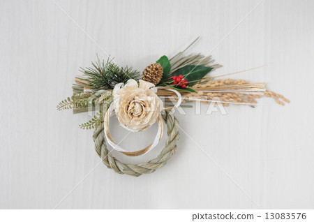 New Year Ornament Shimpei 13083576