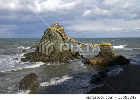 Couple rock 13085242