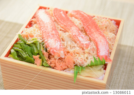 美味的螃蟹盒午餐 13086011
