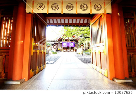 Iidabashi Tokyo Okamiya Kamon & Shrine (Fujimi, Chiyoda-ku, Tokyo) Iidabashi Tokyo Okamiya Kamon & Shrine (Fujimi, Chiyoda-ku, Tokyo) 13087625