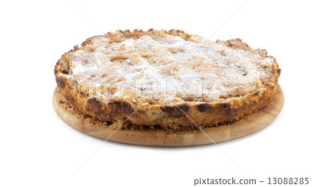 apple-pie on a wooden plate 13088285