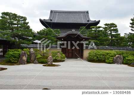 Kaijo的石頭花園（Daewooen）（Kenninji / Komatsu Higashiyama Ward Komatsu Town） 13088486