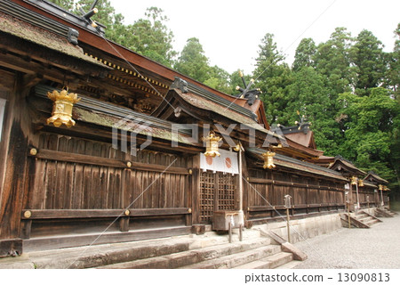 熊野神社的主殿(和歌山縣田邊神社主殿) 熊野神社的主殿(和歌山縣田邊神社主殿) 13090813