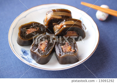 鯡魚捲起海帶 13091292