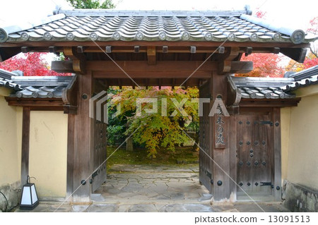 老花園的秋天 老花園的秋天 13091513