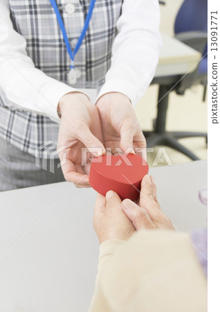 Heartily heartily 13091771