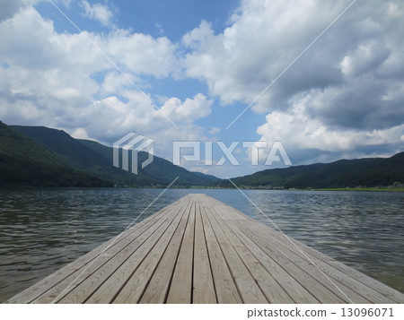Kizaki Lake Pier 13096071