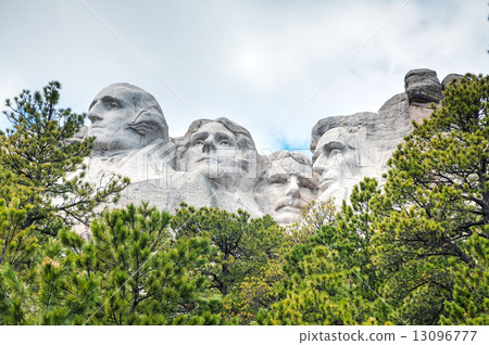 Mount Rushmore monument in South Dakota 13096777