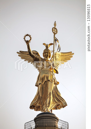 Victoria statue on top of the Victory column 13096815