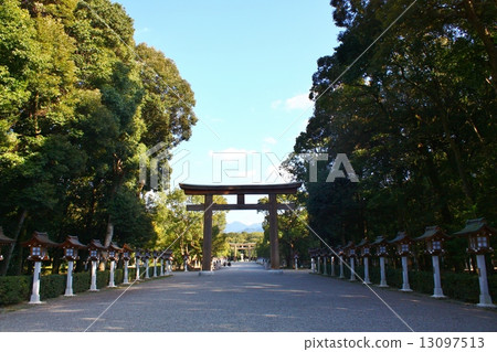  Kashihara Shrine 13097513