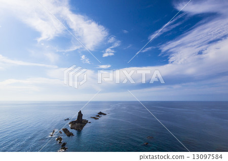 Divine rock 13097584