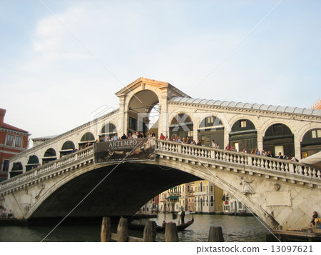 Venice Rialto Bridge Venice Rialto Bridge 13097621