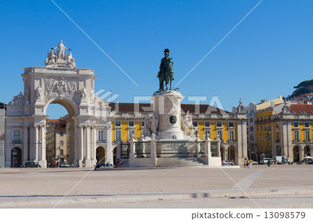 Rua Augusta Arch in Lisbon, Portugal Rua Augusta Arch in Lisbon, Portugal 13098579