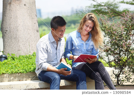 Two foreign students 13098584