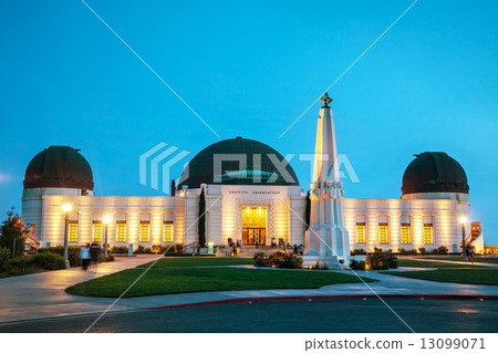 Griffith observatory in Los Angeles Griffith observatory in Los Angeles 13099071