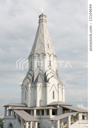 Church of Ascension in Moscow 13104644