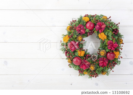 Christmas wreath  13108692